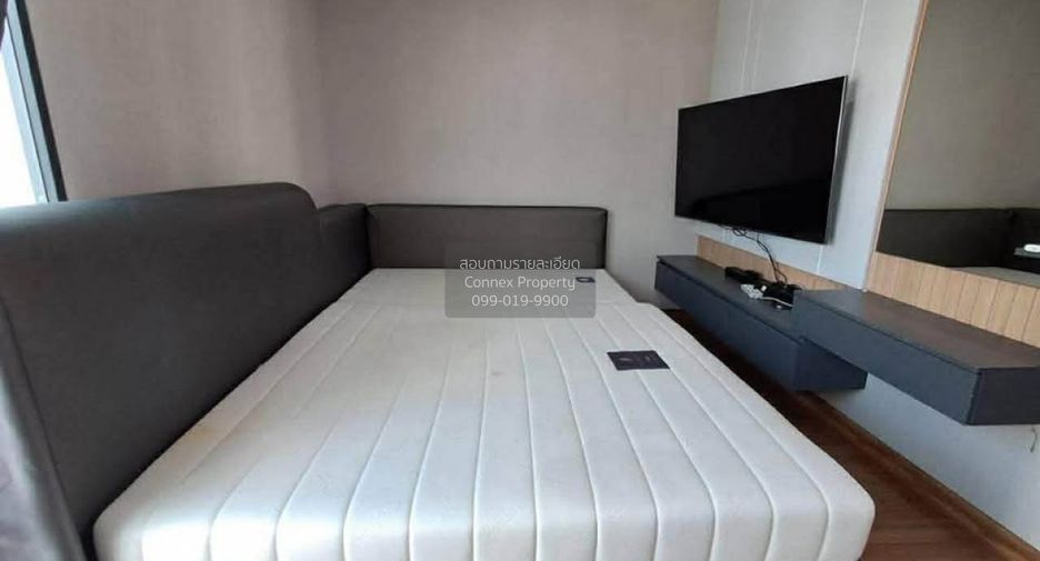 For rent 4 bedrooms townhouse in Bang Kapi, Bangkok