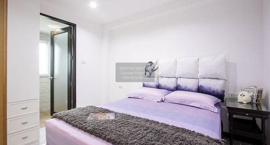 For rent 3 bedrooms apartment in Bang Na, Bangkok