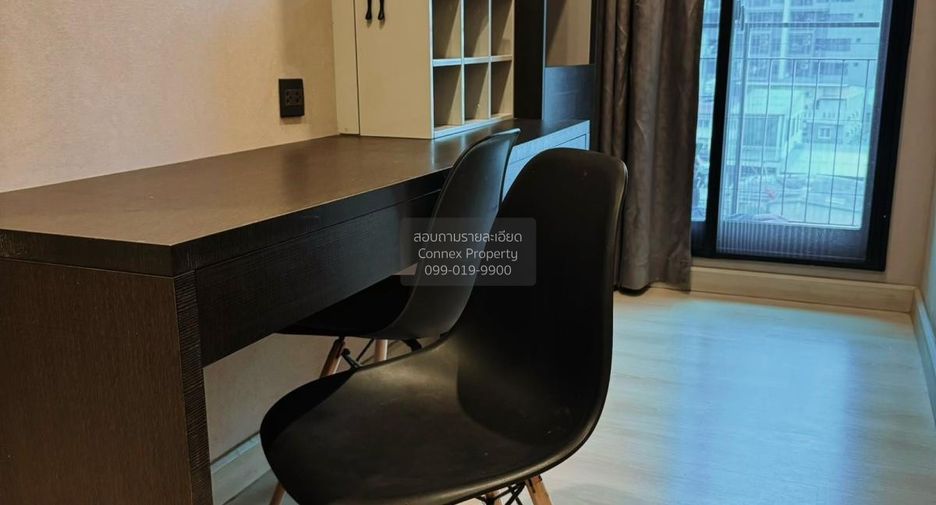For rent 2 bedrooms condo in Phaya Thai, Bangkok