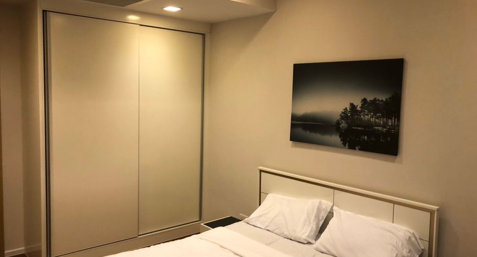 For rent 2 bedrooms condo in Watthana, Bangkok