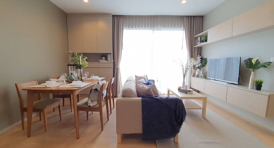 For rent 2 bedrooms condo in Watthana, Bangkok