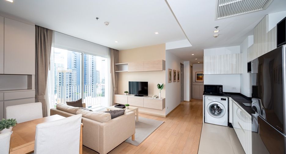 For rent 2 bedrooms condo in Watthana, Bangkok