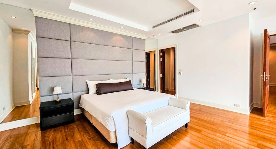 For rent 5 bedrooms condo in Pathum Wan, Bangkok