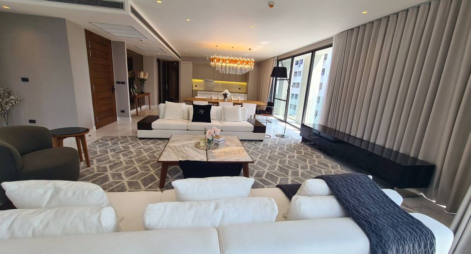 For rent and for sale 3 bedrooms condo in Watthana, Bangkok