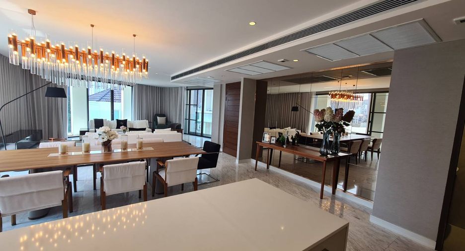 For rent and for sale 3 bedrooms condo in Watthana, Bangkok