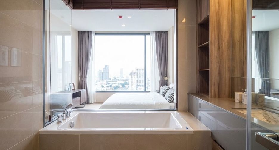 For rent and for sale 1 bed condo in Watthana, Bangkok
