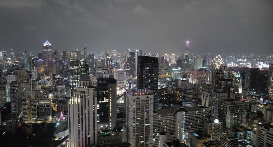 Condo en alquiler de 1 habitaciones en Khlong Toei, Bangkok