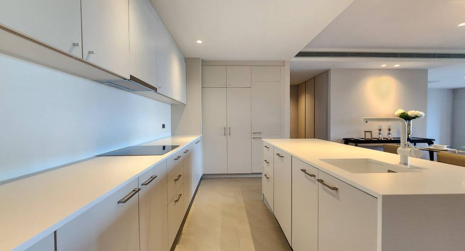 Wohnung zur Miete mit 2 Zimmer in Watthana, Bangkok