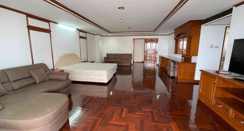 For rent 3 ベッドルーム condo in Watthana, Bangkok
