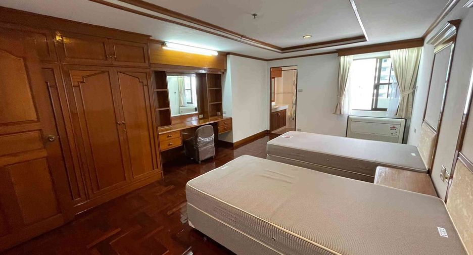 For rent 3 ベッドルーム condo in Watthana, Bangkok