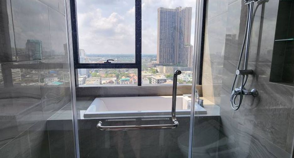 Condo en alquiler de 1 habitaciones en Khlong Toei, Bangkok