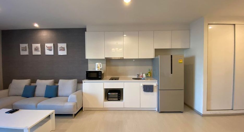 For rent 2 ベッドルーム condo in Khlong Toei, Bangkok