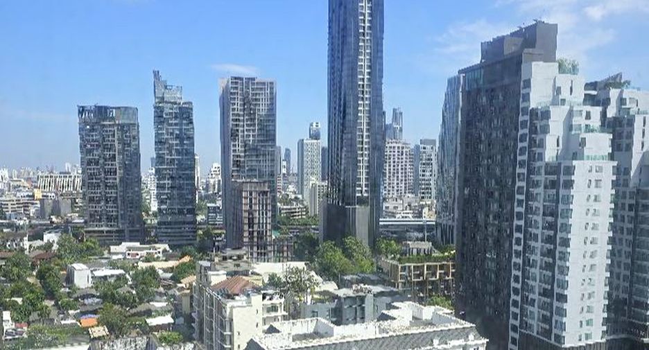 À louer 1 chambre condo à Khlong Toei, Bangkok