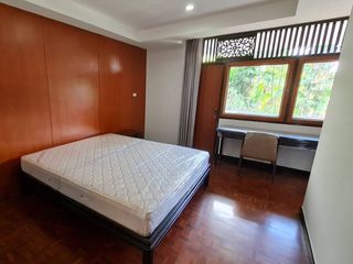 For rent 2 bedrooms condo in Sathon, Bangkok