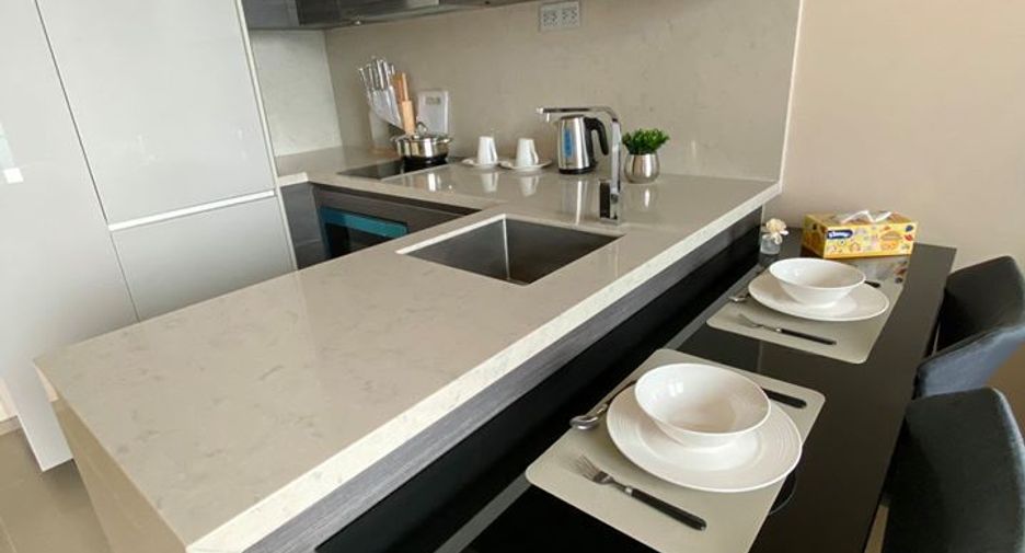 For rent 1 bed condo in Watthana, Bangkok