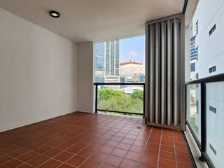 For rent 3 bedrooms condo in Sathon, Bangkok