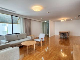For rent 3 bedrooms condo in Sathon, Bangkok