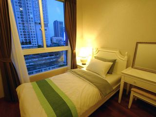 For rent 2 bedrooms condo in Sathon, Bangkok
