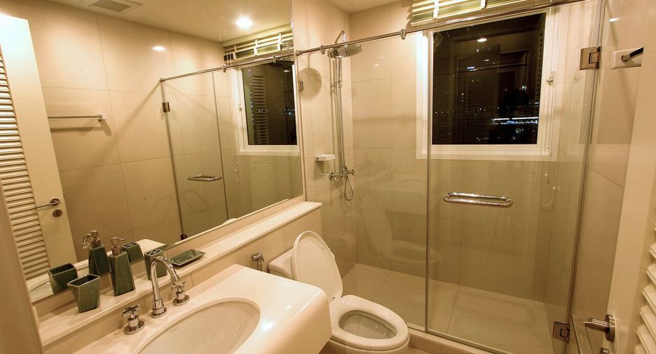 Wohnung zur Miete mit 2 Zimmer in Sathon, Bangkok
