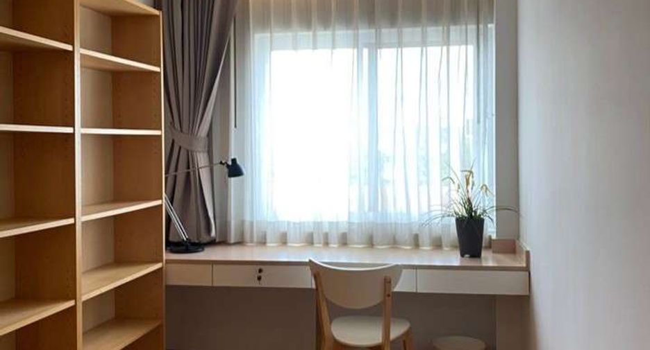 For rent and for sale 3 bedrooms condo in Phra Khanong, Bangkok