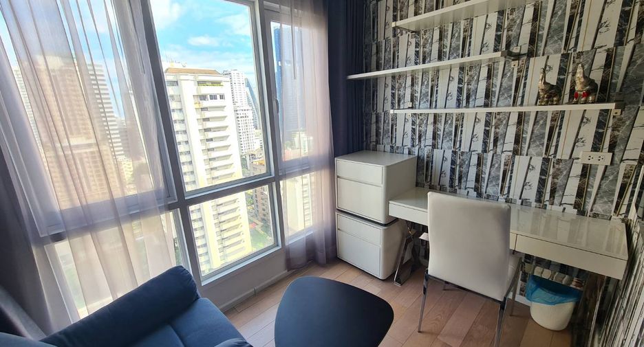 For rent 2 ベッドルーム condo in Watthana, Bangkok