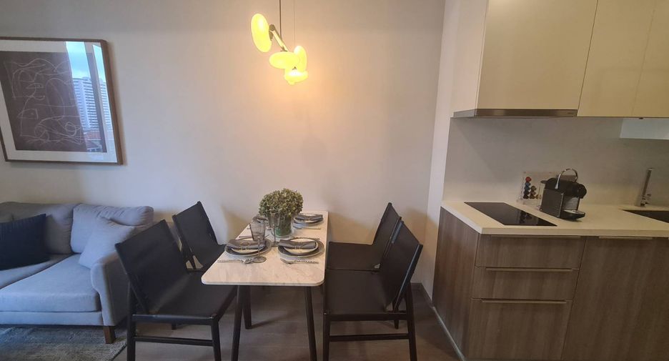 For rent 1 Beds condo in Khlong Toei, Bangkok