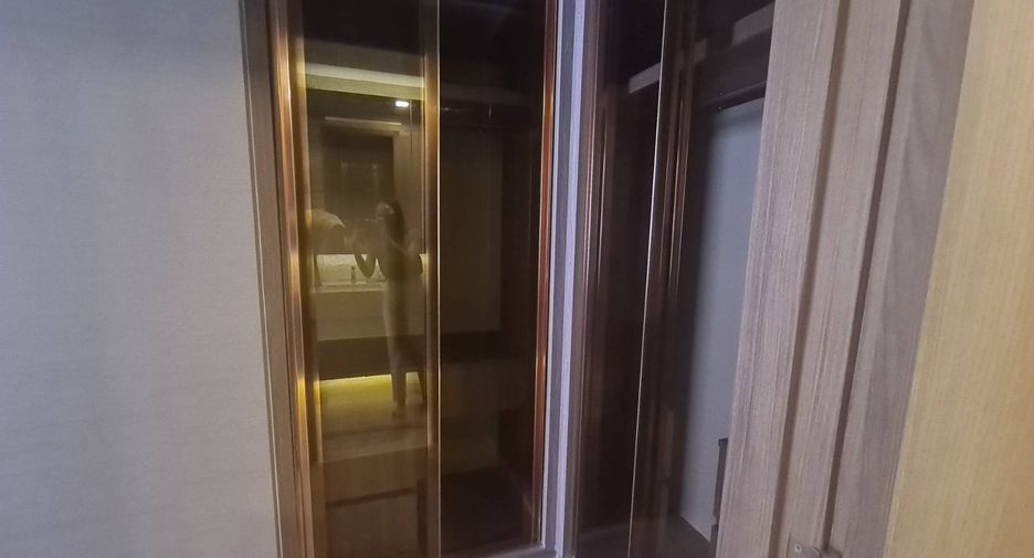 For rent 1 Beds condo in Khlong Toei, Bangkok