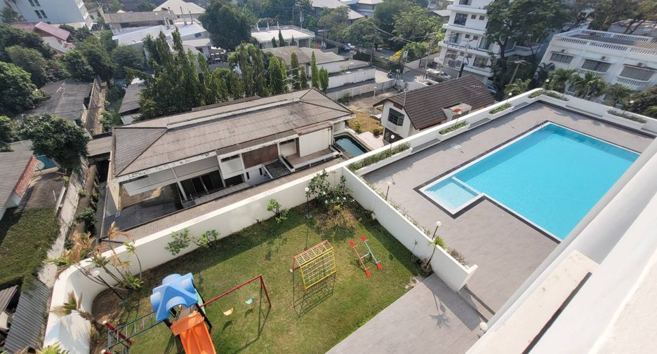 À louer 3 chambres condo à Watthana, Bangkok