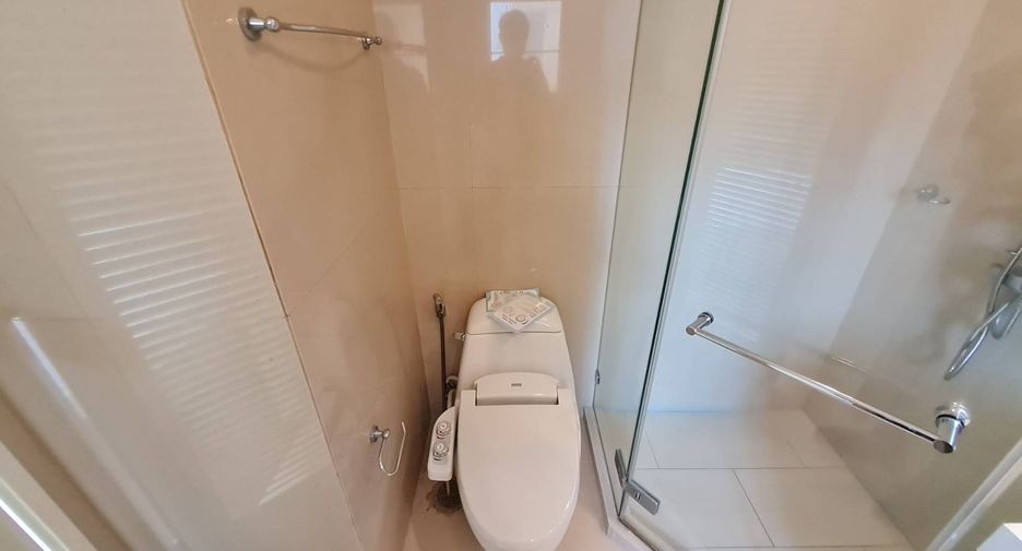 Wohnung zur Miete und zum Kauf mit 2 Zimmer in Watthana, Bangkok