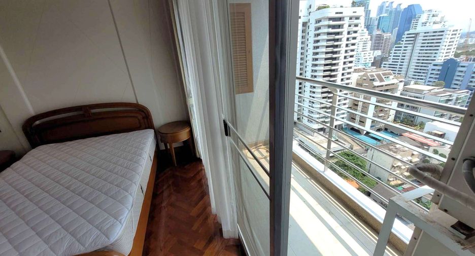À louer 3 chambres condo à Khlong Toei, Bangkok