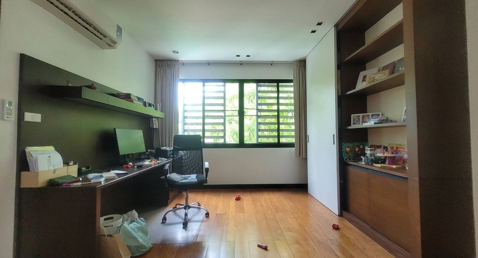 ให้เช่า 3 ห้องนอน บ้านเดี่ยว ใน คลองเตย, กรุงเทพฯ