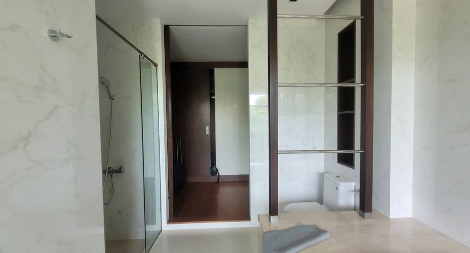 ให้เช่า 3 ห้องนอน บ้านเดี่ยว ใน คลองเตย, กรุงเทพฯ