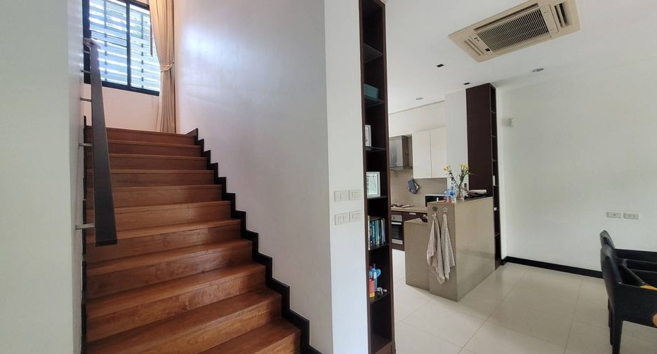ให้เช่า 3 ห้องนอน บ้านเดี่ยว ใน คลองเตย, กรุงเทพฯ