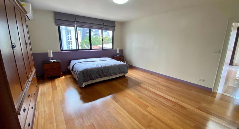 For rent 2 ベッドルーム condo in Watthana, Bangkok