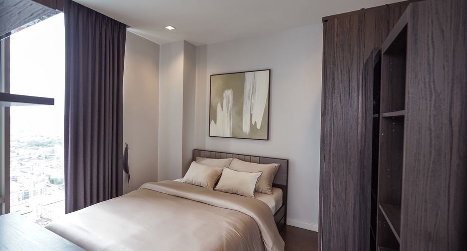 For rent 2 bedrooms condo in Sathon, Bangkok