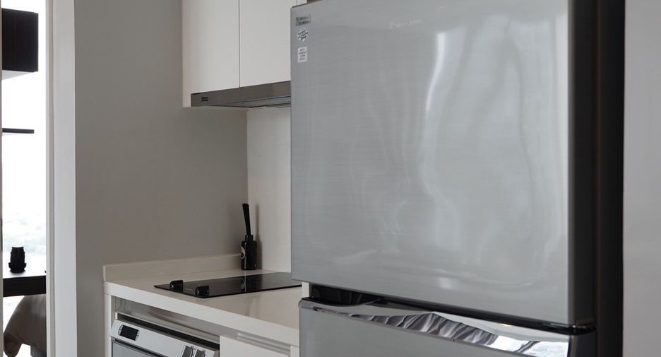 For rent 2 bedrooms condo in Sathon, Bangkok