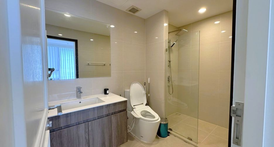 Condo en alquiler de 2 habitaciones en Bang Na, Bangkok