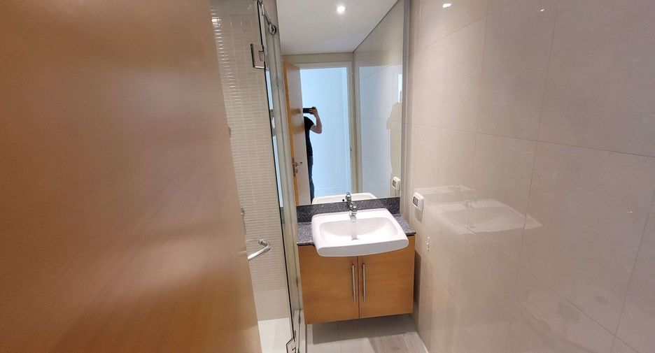 Wohnung zur Miete mit 2 Zimmer in Khlong Toei, Bangkok
