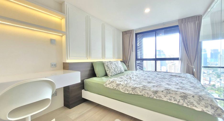 For rent 1 bed condo in Sathon, Bangkok