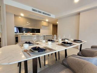 Condo en alquiler de 3 habitaciones en Watthana, Bangkok