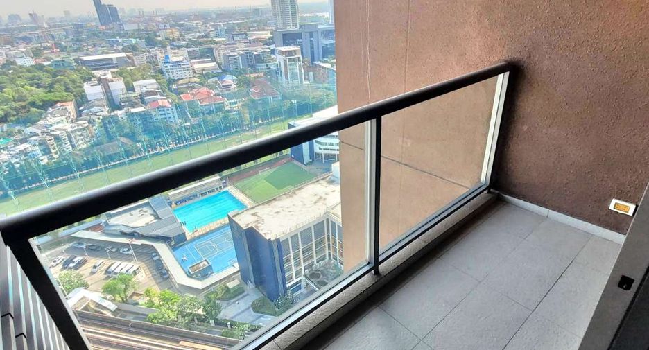 For rent 2 bedrooms condo in Khlong Toei, Bangkok