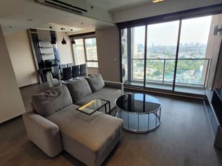 Condo en alquiler de 2 habitaciones en Khlong Toei, Bangkok