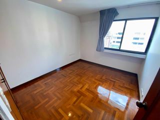 For rent 3 ベッドルーム condo in Khlong Toei, Bangkok