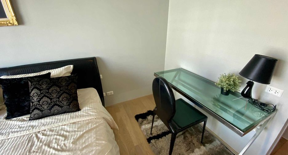 For rent 1 bed condo in Khlong Toei, Bangkok