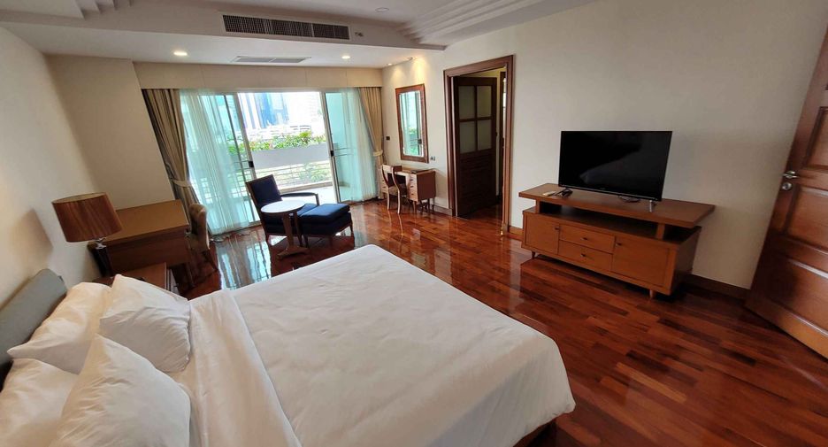 Wohnung zur Miete mit 3 Zimmer in Khlong Toei, Bangkok