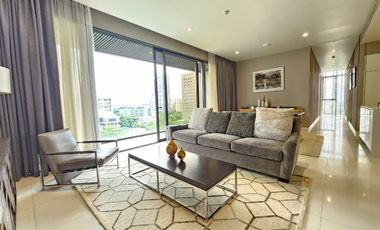 For rent 2 bedrooms condo in Khlong Toei, Bangkok
