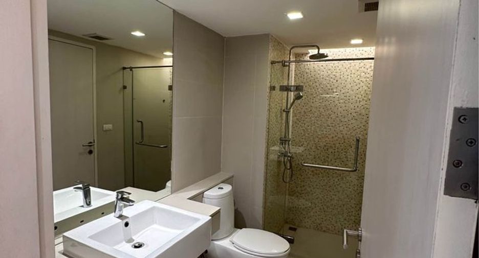 À louer 3 chambres condo à Watthana, Bangkok