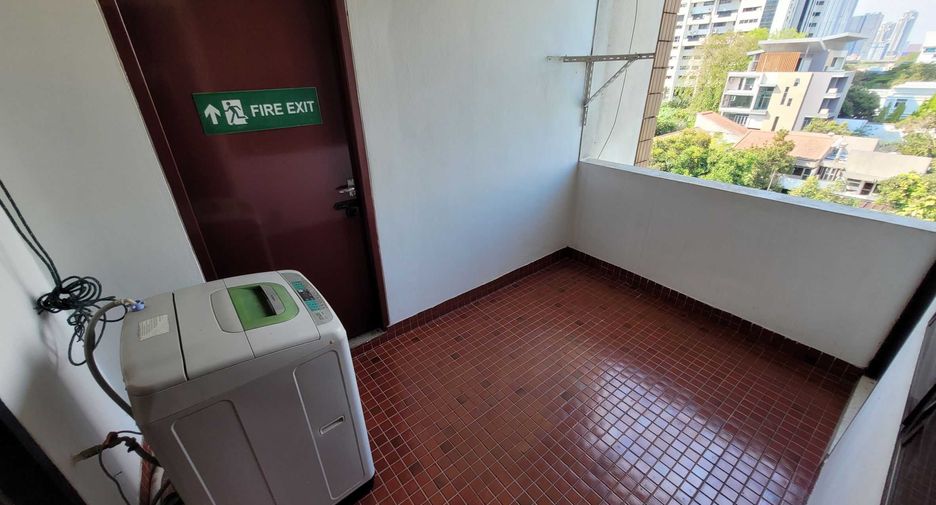 For rent 3 ベッドルーム condo in Watthana, Bangkok