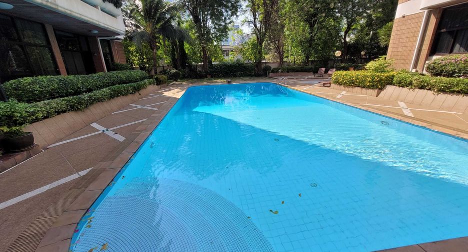 For rent 3 ベッドルーム condo in Watthana, Bangkok