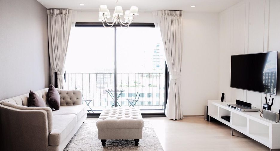 For rent 2 bedrooms condo in Watthana, Bangkok